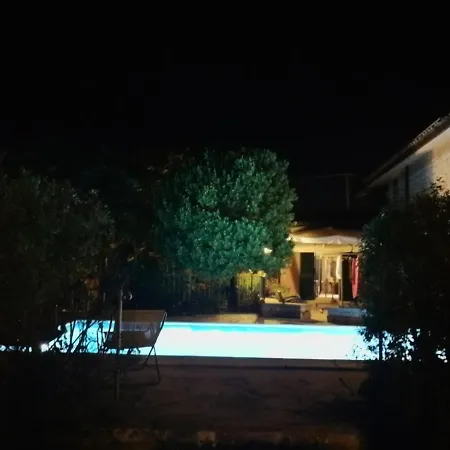 Karrua House - Magnolia Pensjonat